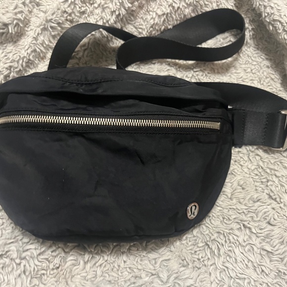 Lululemon Crossbody Bag - Picture 3 of 5